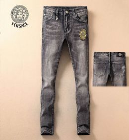 ורסצ'ה Versace ג'ינסים לגבר רפליקה איכות AAA מחיר כולל משלוח דגם 11