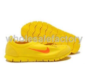 נייקי NIKE נעליים נייקי סניקרס לנשים קלאסי Nike Sneakers Clas רפליקה איכות AAA מחיר כולל משלוח דגם 77