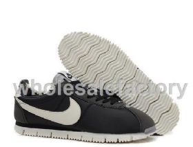 נייקי NIKE נעליים נייקי סניקרס לנשים Nike Sneakers Cortez רפליקה איכות AAA מחיר כולל משלוח דגם 22