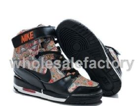 נייקי NIKE נעליים נייקי סניקרס לנשים Nike Sneakers Revolution רפליקה איכות AAA מחיר כולל משלוח דגם 7