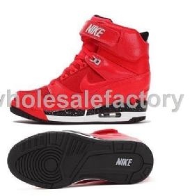 נייקי NIKE נעליים נייקי סניקרס לנשים Nike Sneakers Revolution רפליקה איכות AAA מחיר כולל משלוח דגם 15