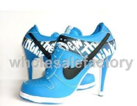 נייקי NIKE נעליים נייקי סניקרס לנשים עקבים Nike Sneakers רפליקה איכות AAA מחיר כולל משלוח דגם 65