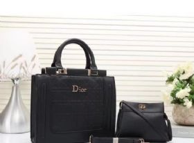 דיור Christian Dior תיקים רפליקה איכות AAA מחיר כולל משלוח דגם 19