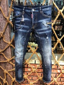 דיסקוורד DSQUARED2 ג'ינסים לגבר רפליקה איכות AAA מחיר כולל משלוח דגם 11