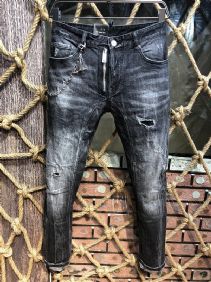 דיסקוורד DSQUARED2 ג'ינסים לגבר רפליקה איכות AAA מחיר כולל משלוח דגם 20