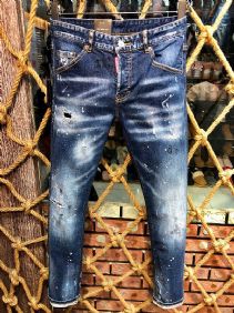 דיסקוורד DSQUARED2 ג'ינסים לגבר רפליקה איכות AAA מחיר כולל משלוח דגם 26