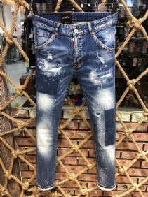 דיסקוורד DSQUARED2 ג'ינסים לגבר רפליקה איכות AAA מחיר כולל משלוח דגם 35