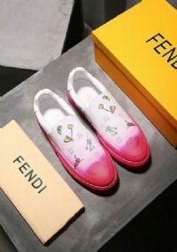 פנדי Fendi נעליים לגבר רפליקה איכות AAA מחיר כולל משלוח דגם 94