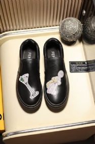 פנדי Fendi נעליים לגבר רפליקה איכות AAA מחיר כולל משלוח דגם 96