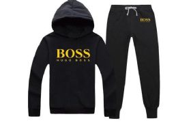 הוגו בוס Hugo Boss חליפות טרנינג ארוכות לגבר רפליקה איכות AAA מחיר כולל משלוח דגם 14