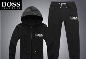 הוגו בוס Hugo Boss חליפות טרנינג ארוכות לגבר רפליקה איכות AAA מחיר כולל משלוח דגם 141