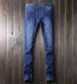 הוגו בוס Hugo Boss ג'ינסים לגבר רפליקה איכות AAA מחיר כולל משלוח דגם 14