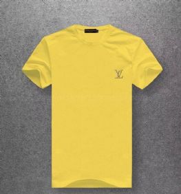 לואי ויטון Louis Vuitton חולצות קצרות טי שירט לגבר רפליקה איכות AAA מחיר כולל משלוח דגם 14