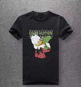 לואי ויטון Louis Vuitton חולצות קצרות טי שירט לגבר רפליקה איכות AAA מחיר כולל משלוח דגם 106