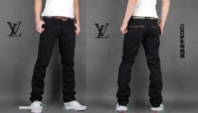 לואי ויטון Louis Vuitton ג'ינסים לגבר רפליקה איכות AAA מחיר כולל משלוח דגם 36