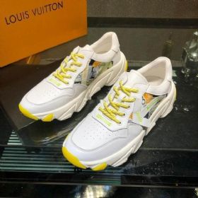 לואי ויטון Louis Vuitton נעליים לנשים רפליקה איכות AAA מחיר כולל משלוח דגם 148