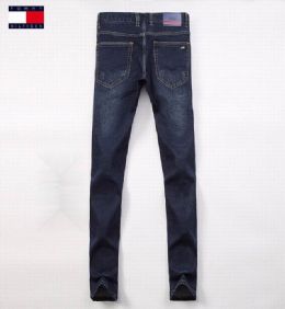 tommy hilfiger טומי הילפיגר ג'ינסים לגבר רפליקה איכות AAA מחיר כולל משלוח דגם 16