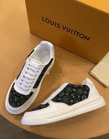 לואי ויטון Louis Vuitton נעליים לגבר רפליקה איכות AAA מחיר כולל משלוח דגם 5