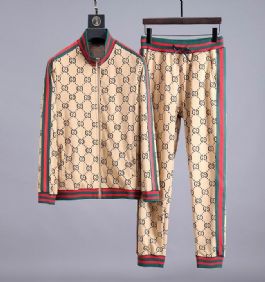 גוצ'י Gucci חליפות טרנינג ארוך לגבר רפליקה איכות AAA מחיר כולל משלוח דגם 112