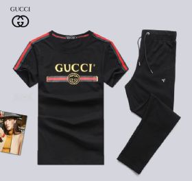 גוצ'י Gucci חליפות טרנינג קצר לגבר רפליקה איכות AAA מחיר כולל משלוח דגם 148