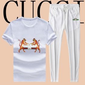 גוצ'י Gucci חליפות טרנינג קצר לגבר רפליקה איכות AAA מחיר כולל משלוח דגם 156