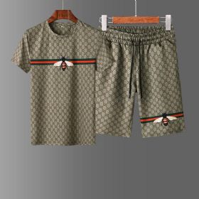 גוצ'י Gucci חליפות טרנינג קצר לגבר רפליקה איכות AAA מחיר כולל משלוח דגם 173