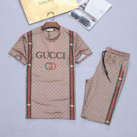 גוצ'י Gucci חליפות טרנינג קצר לגבר רפליקה איכות AAA מחיר כולל משלוח דגם 180