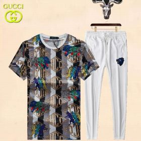 גוצ'י Gucci חליפות טרנינג קצר לגבר רפליקה איכות AAA מחיר כולל משלוח דגם 186