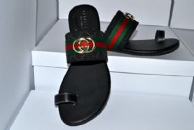 גוצ'י Gucci כפכפים לנשים רפליקה איכות AAA מחיר כולל משלוח דגם 151